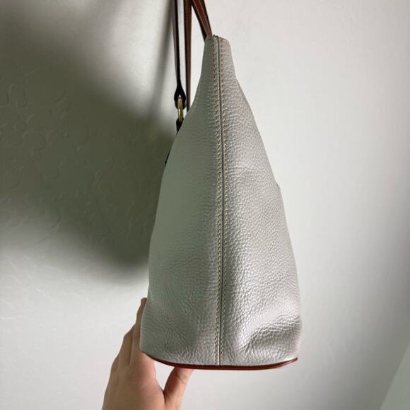 Dooney & Bourke Wren Zip Tote - Picture 5 of 16